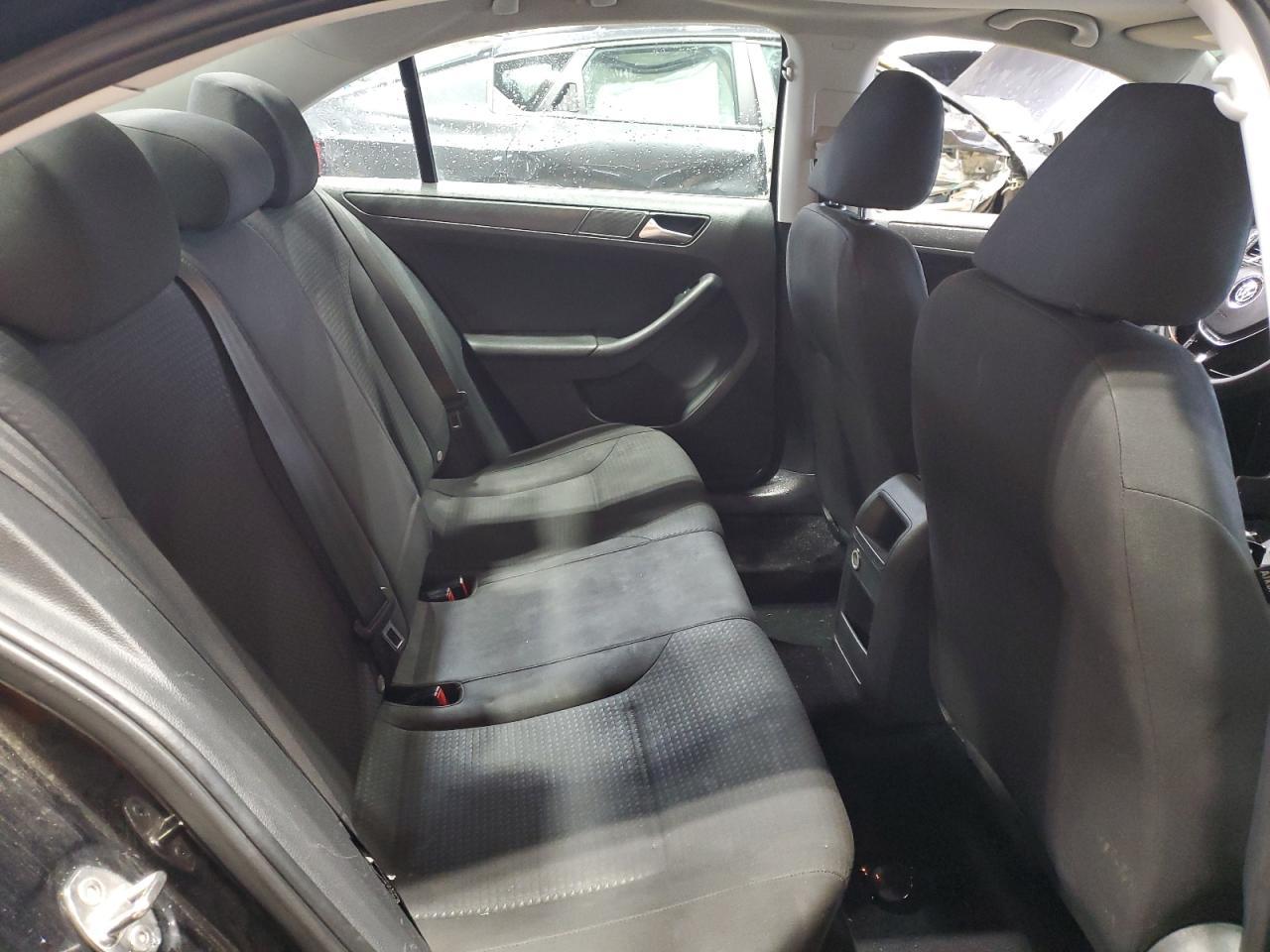 2016 VOLKSWAGEN JETTA