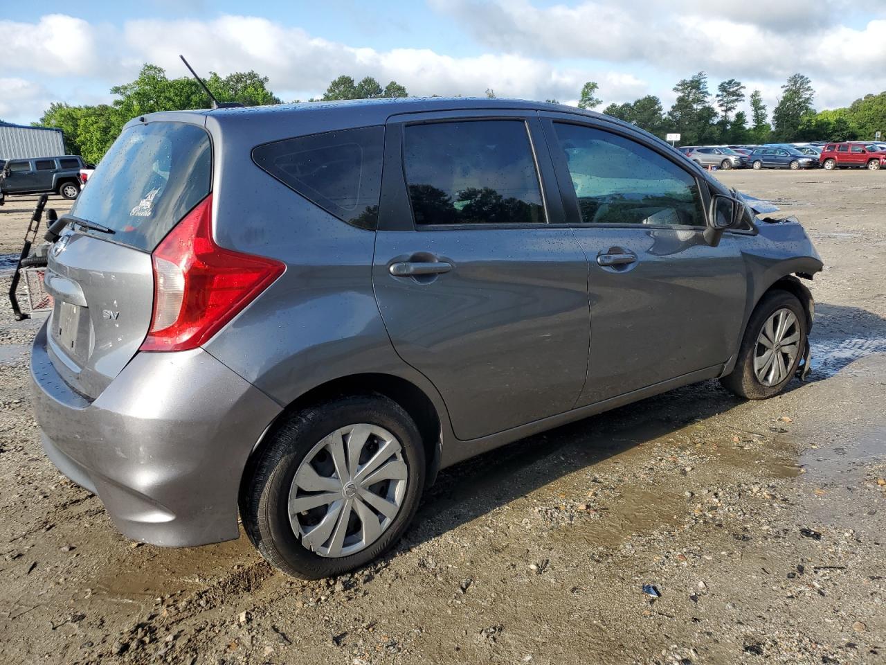 2018 NISSAN VERSA