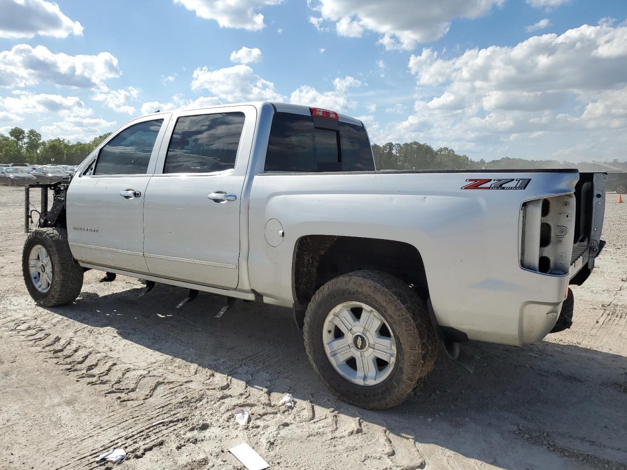 2018 CHEVROLET Silverado