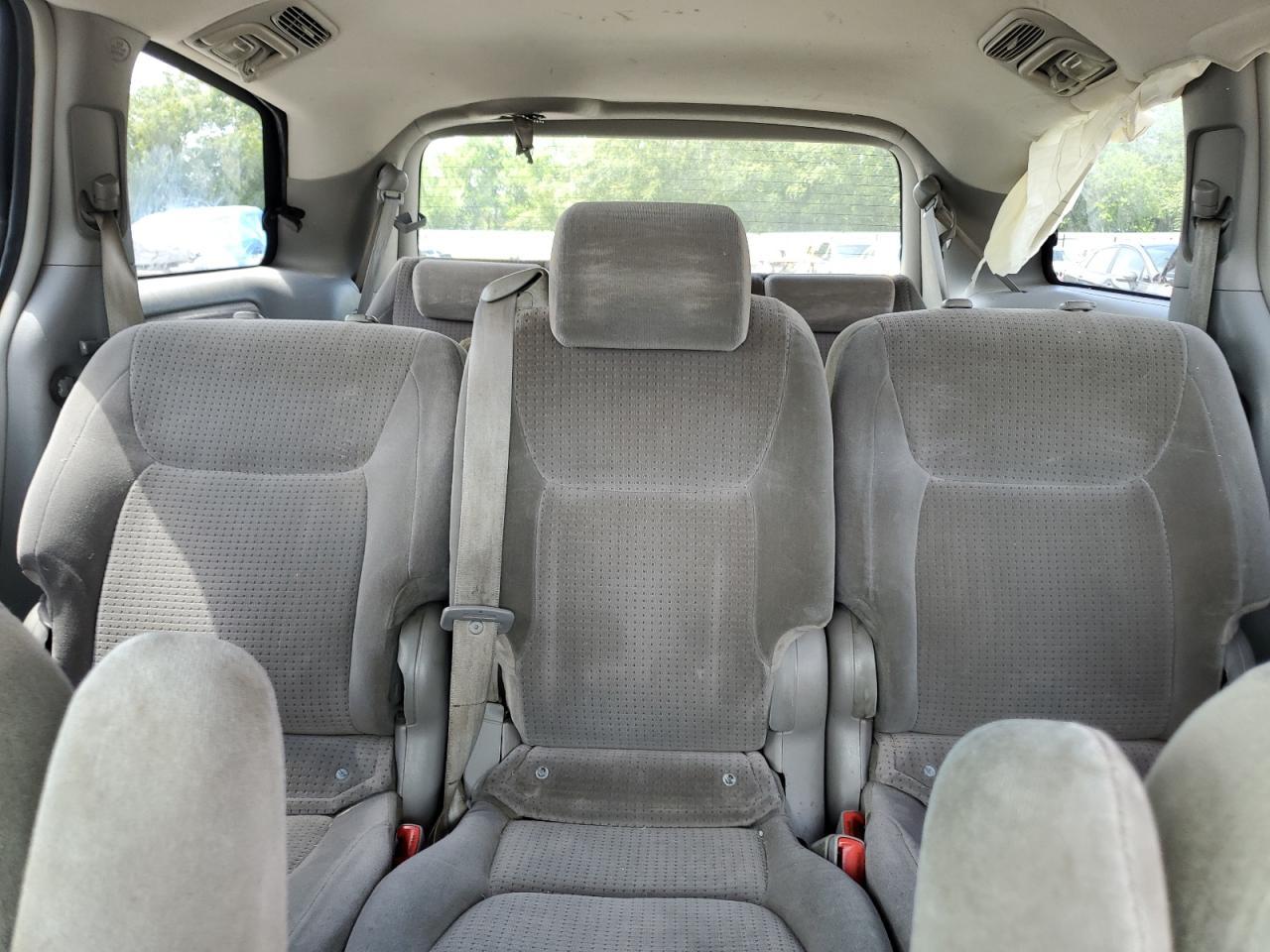2006 TOYOTA SIENNA