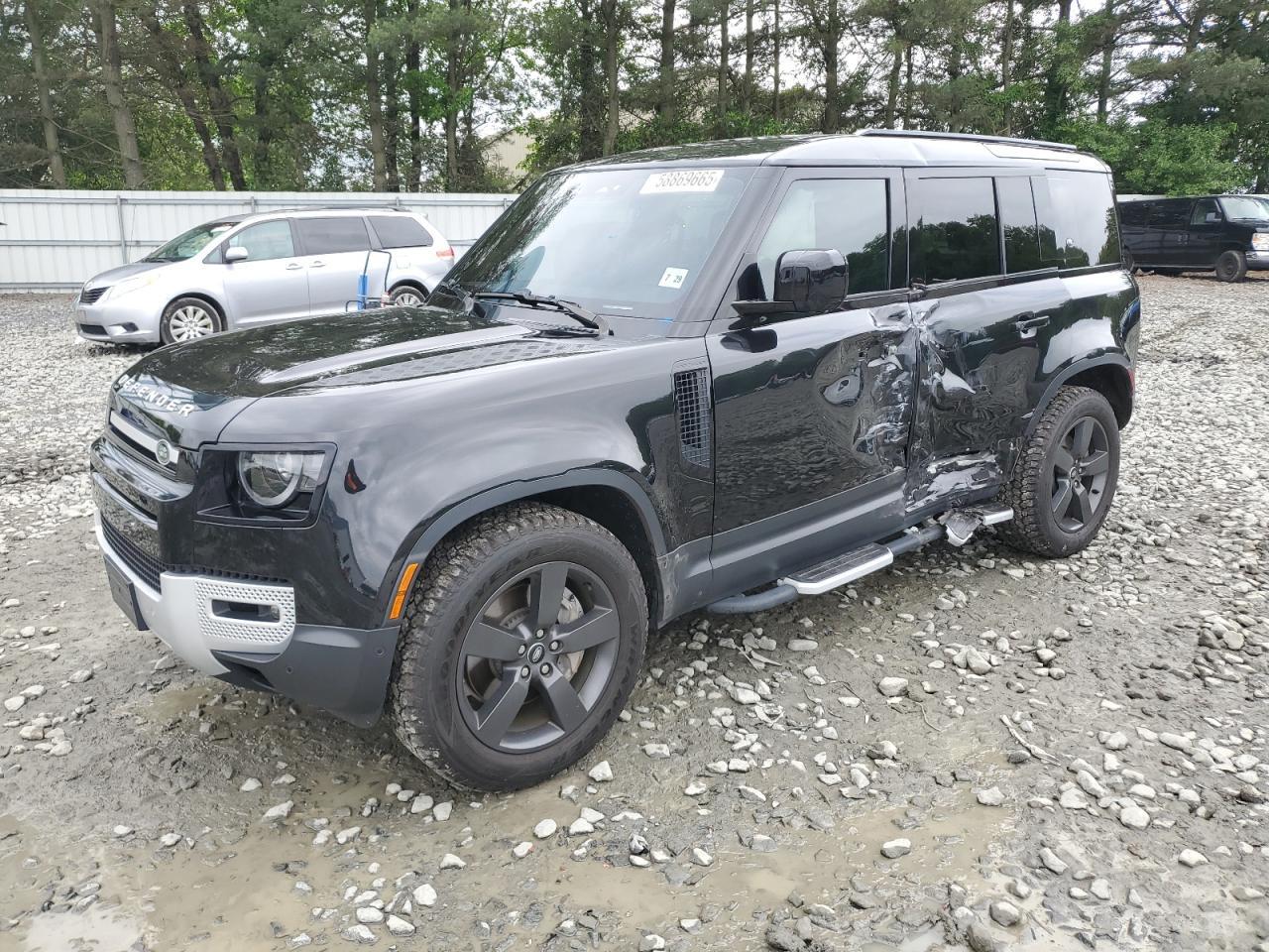 2024 LAND ROVER Defender