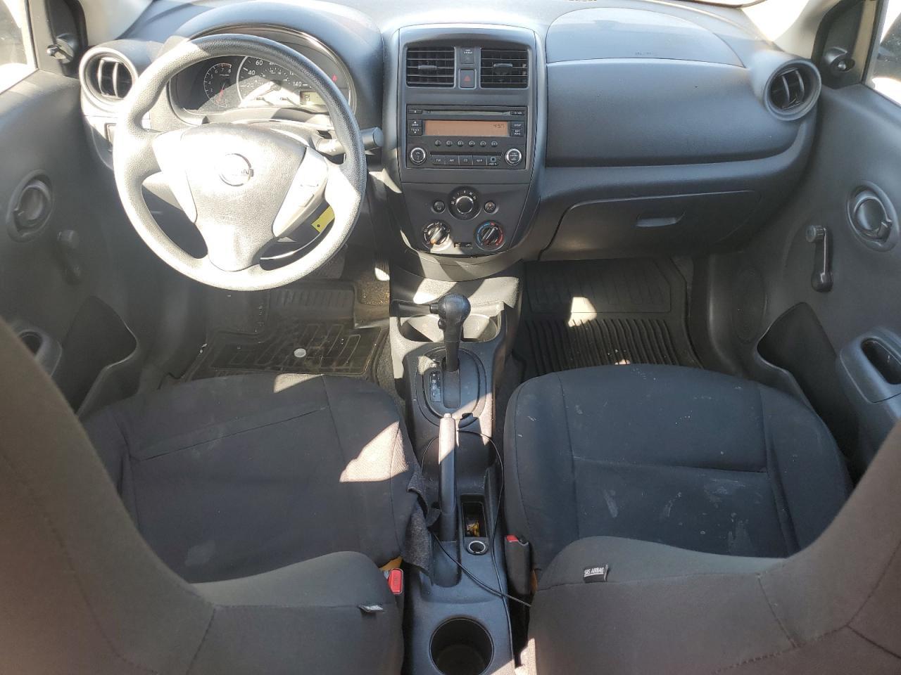 2015 NISSAN VERSA