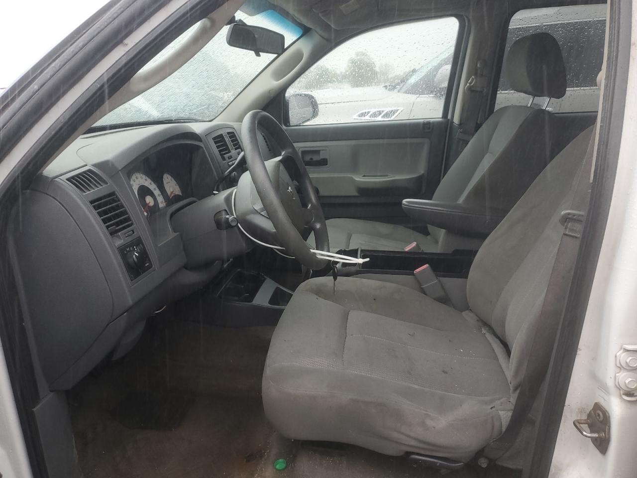 2006 DODGE Dakota