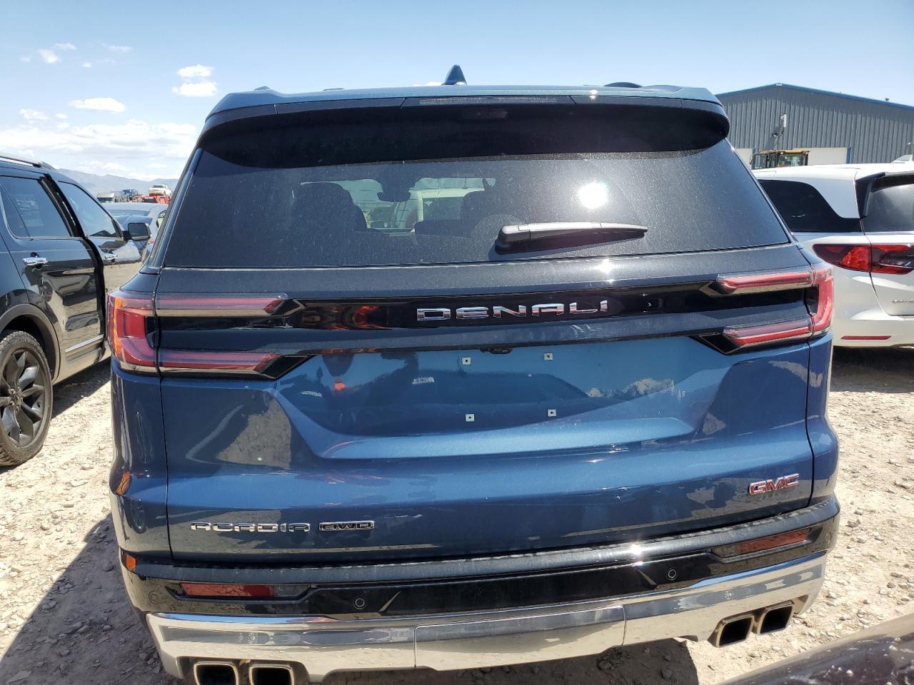2025 GMC ACADIA