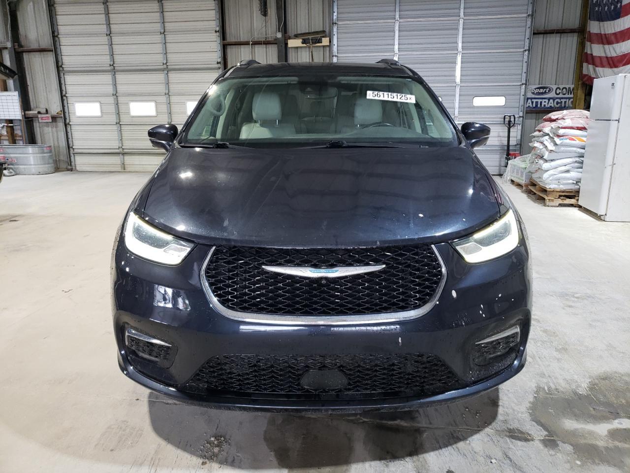 2021 CHRYSLER Pacifica