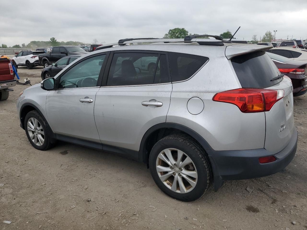 2013 TOYOTA RAV4