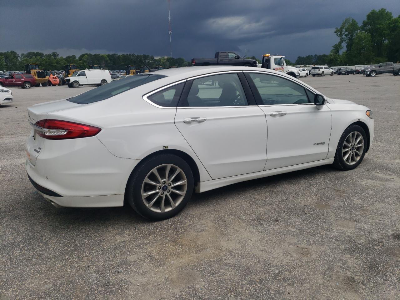 2017 FORD FUSION