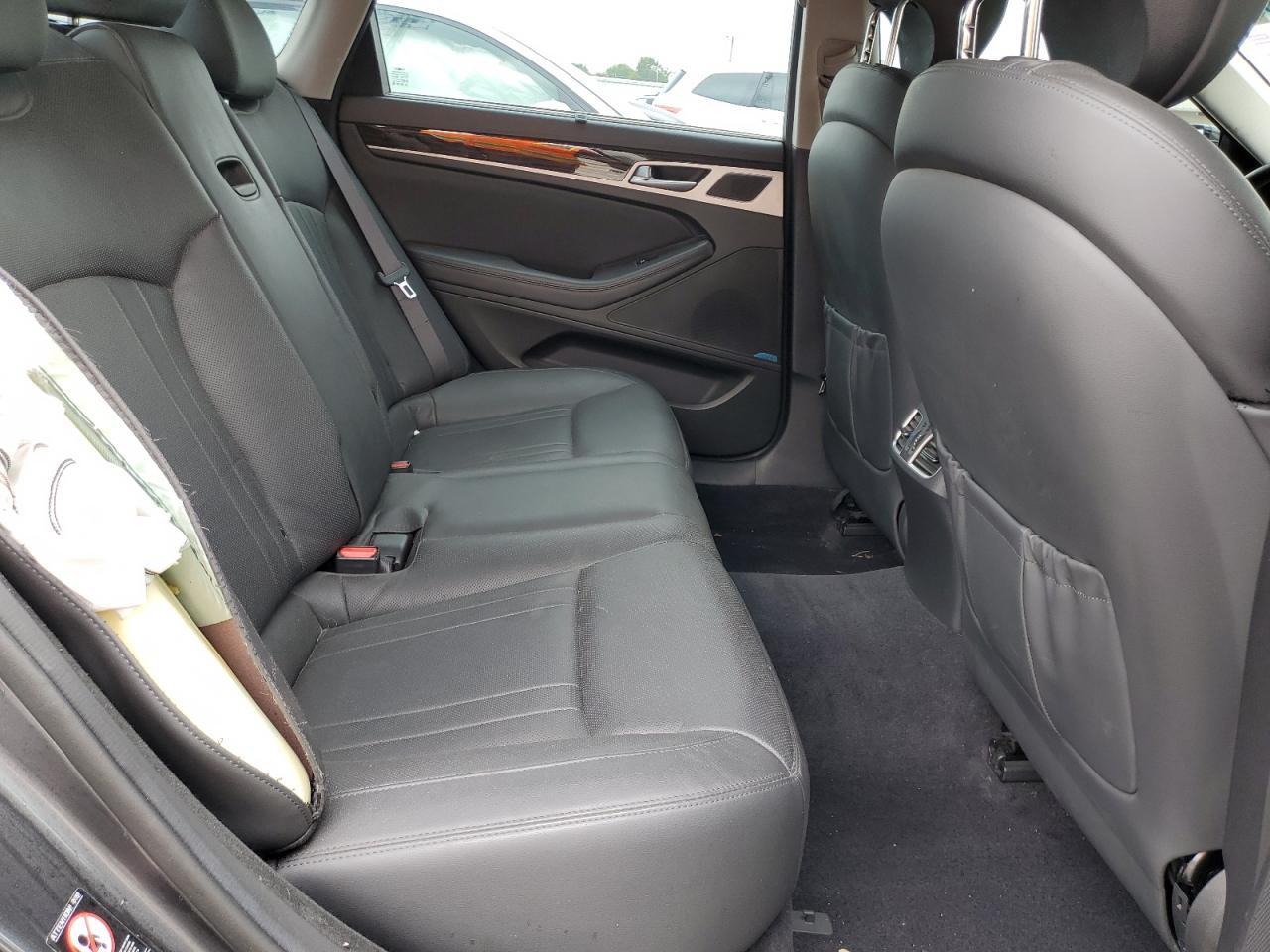 2017 GENESIS G80
