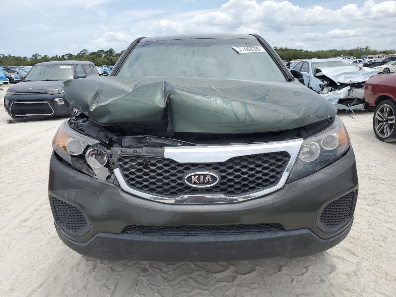 2013 KIA SORENTO