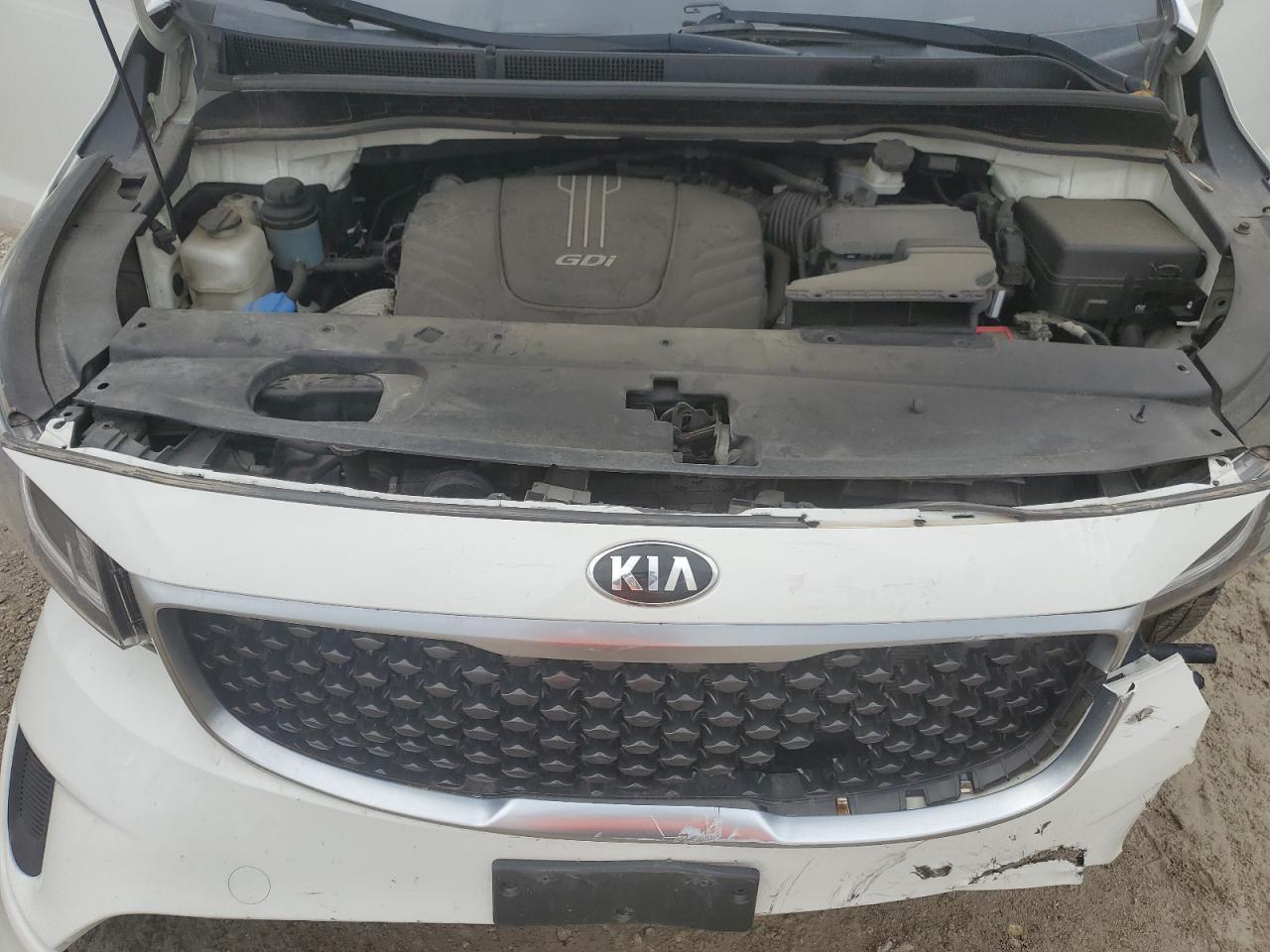 2016 KIA SEDONA
