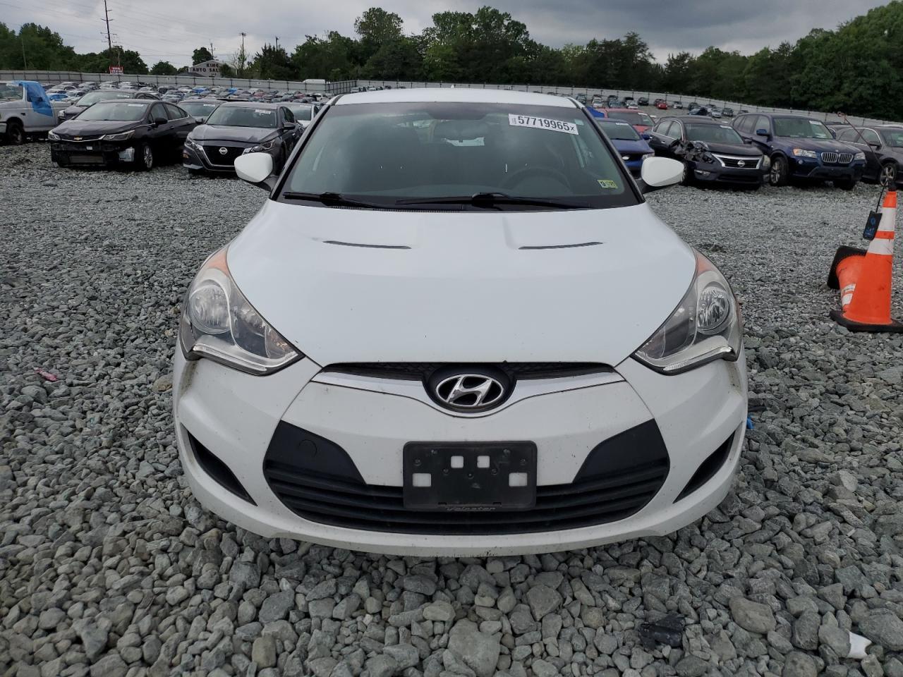 2013 HYUNDAI VELOSTER