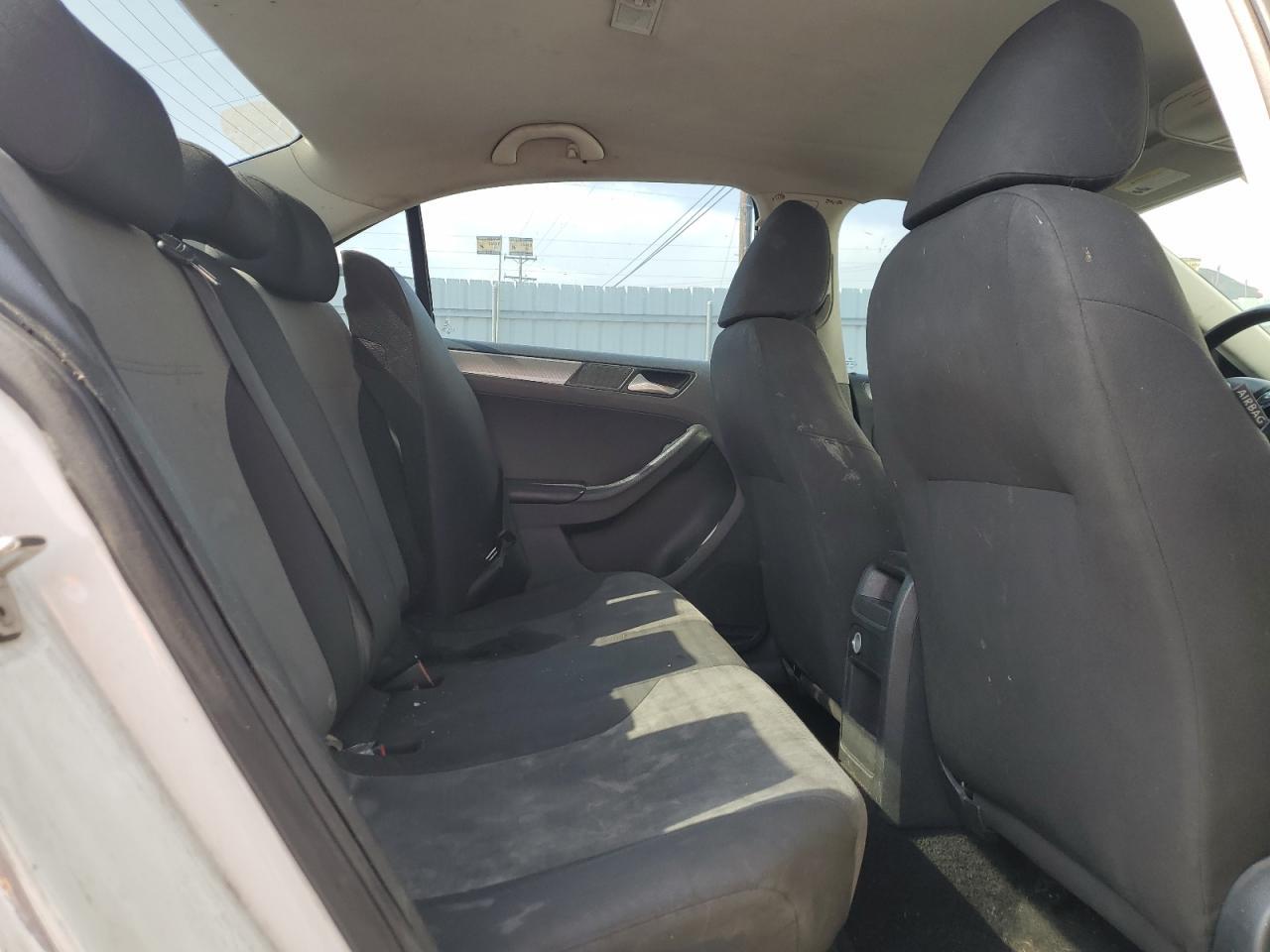 2017 VOLKSWAGEN JETTA