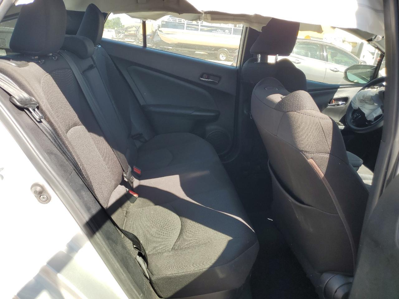 2021 TOYOTA PRIUS