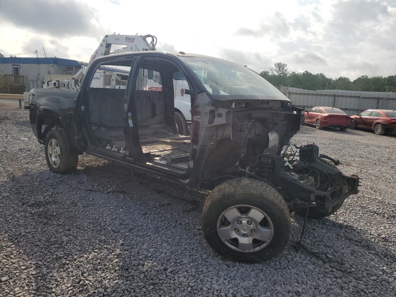 2011 TOYOTA TUNDRA