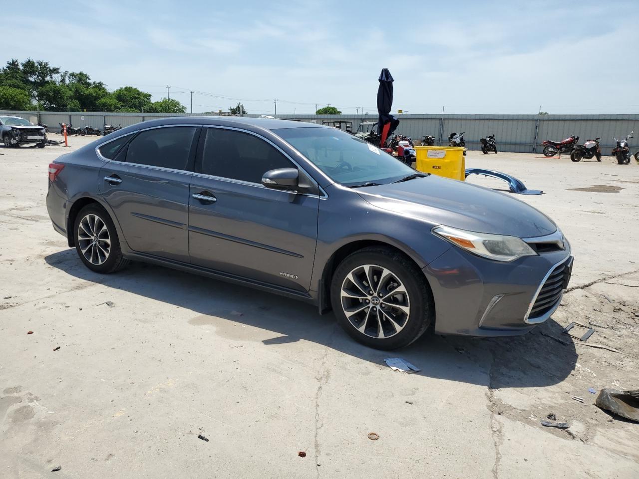 2016 TOYOTA Avalon