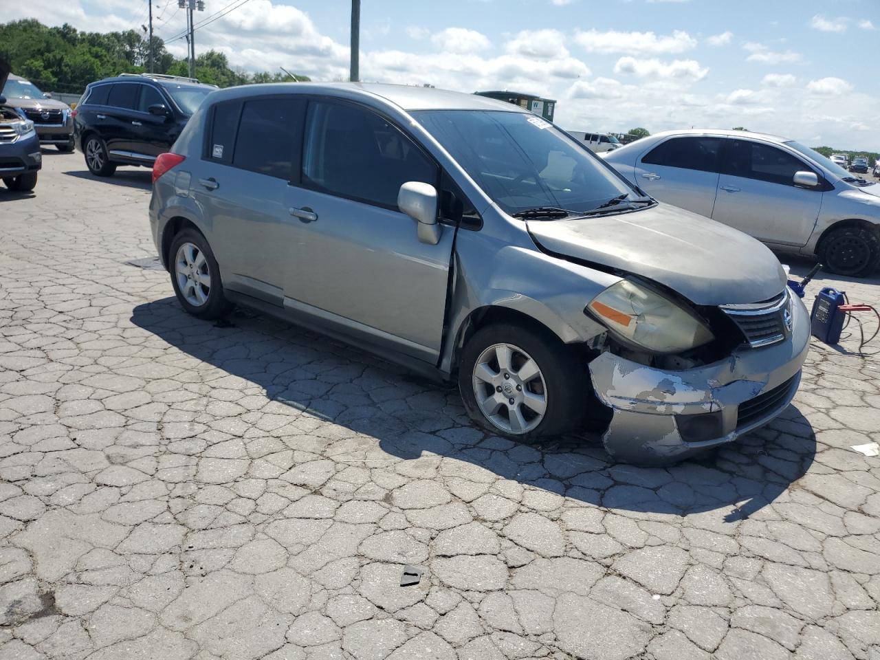 2009 NISSAN VERSA