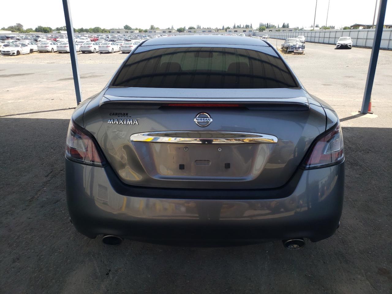 2014 NISSAN Maxima