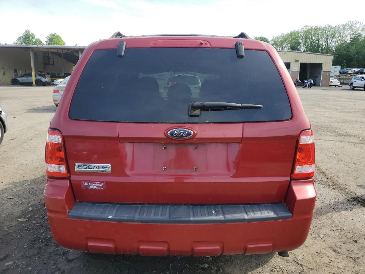 2009 FORD ESCAPE