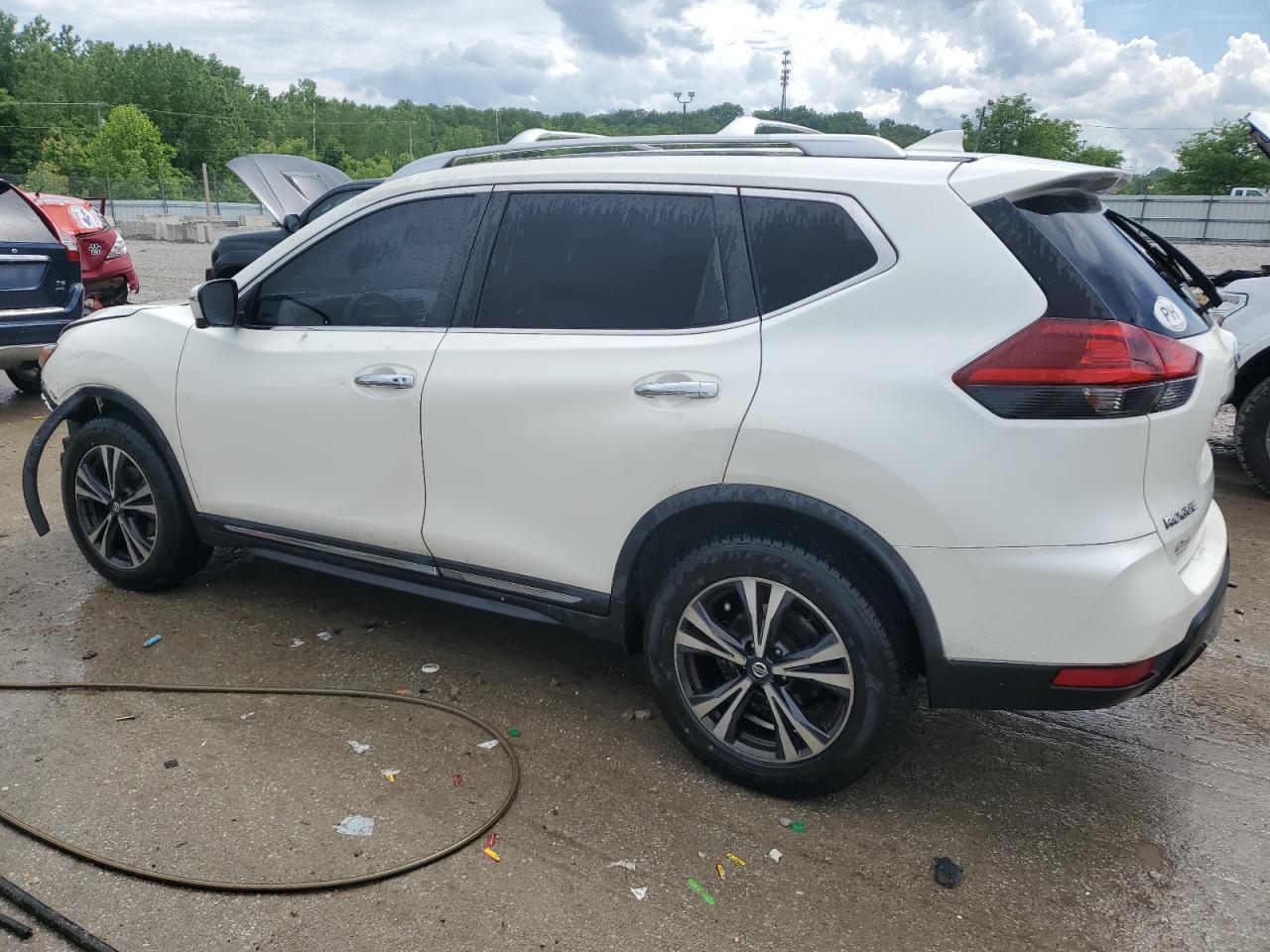 2018 NISSAN ROGUE