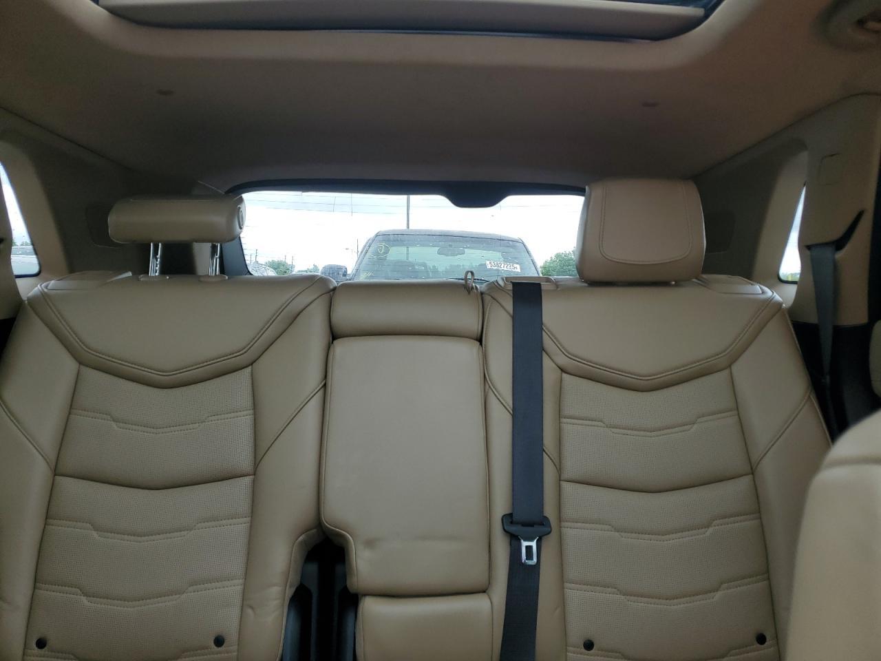 2017 CADILLAC XT5