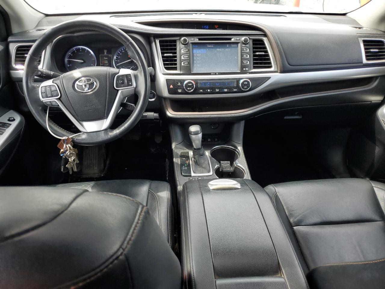 2014 TOYOTA HIGHLANDER
