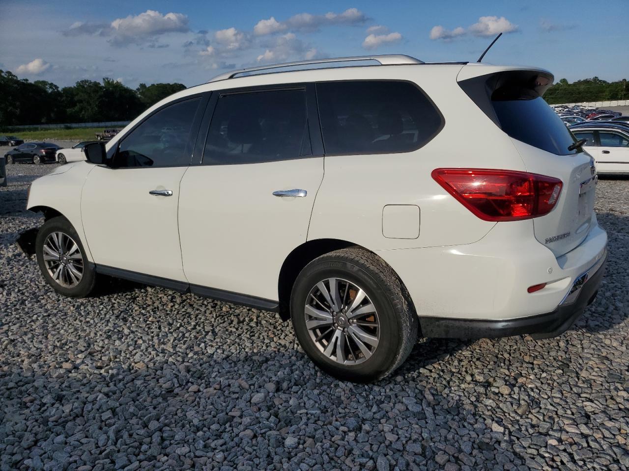2018 NISSAN PATHFINDER