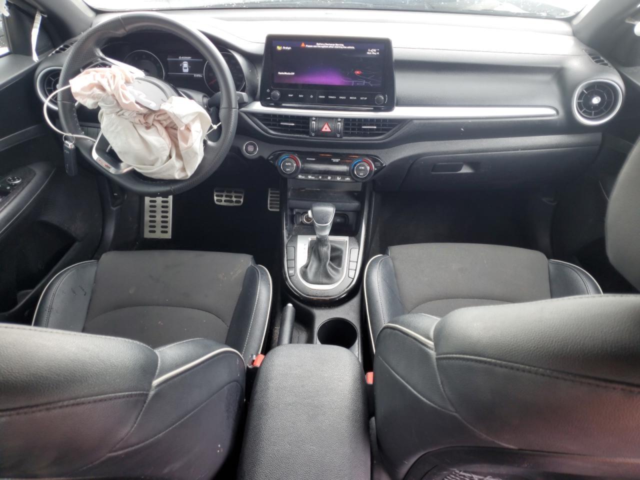 2022 KIA FORTE