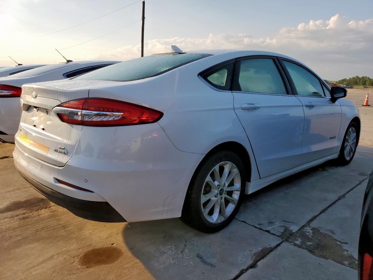 2019 FORD FUSION