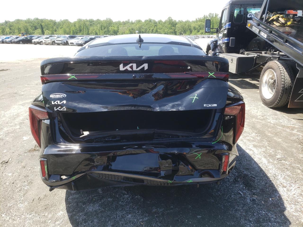 2025 KIA K4