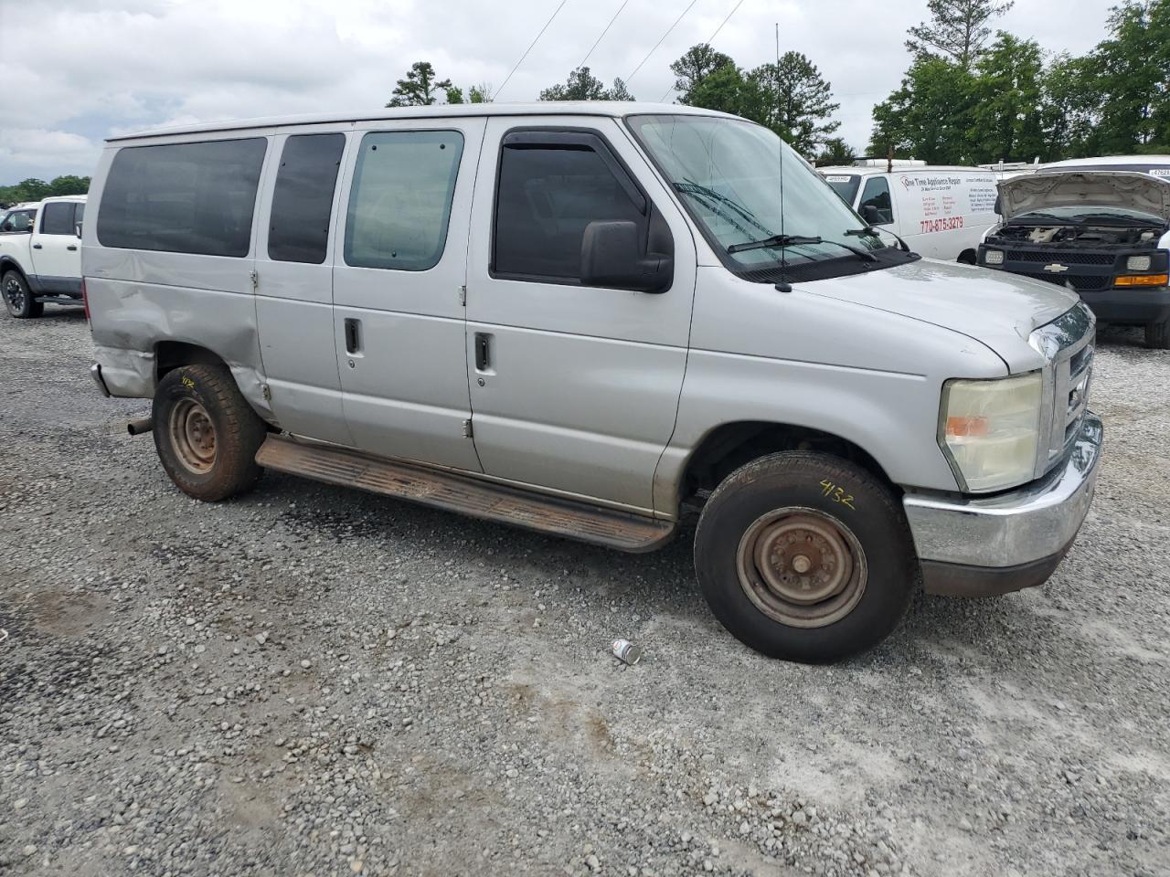 2010 FORD ECONOLINE
