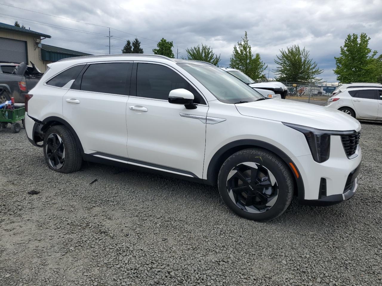 2025 KIA SORENTO