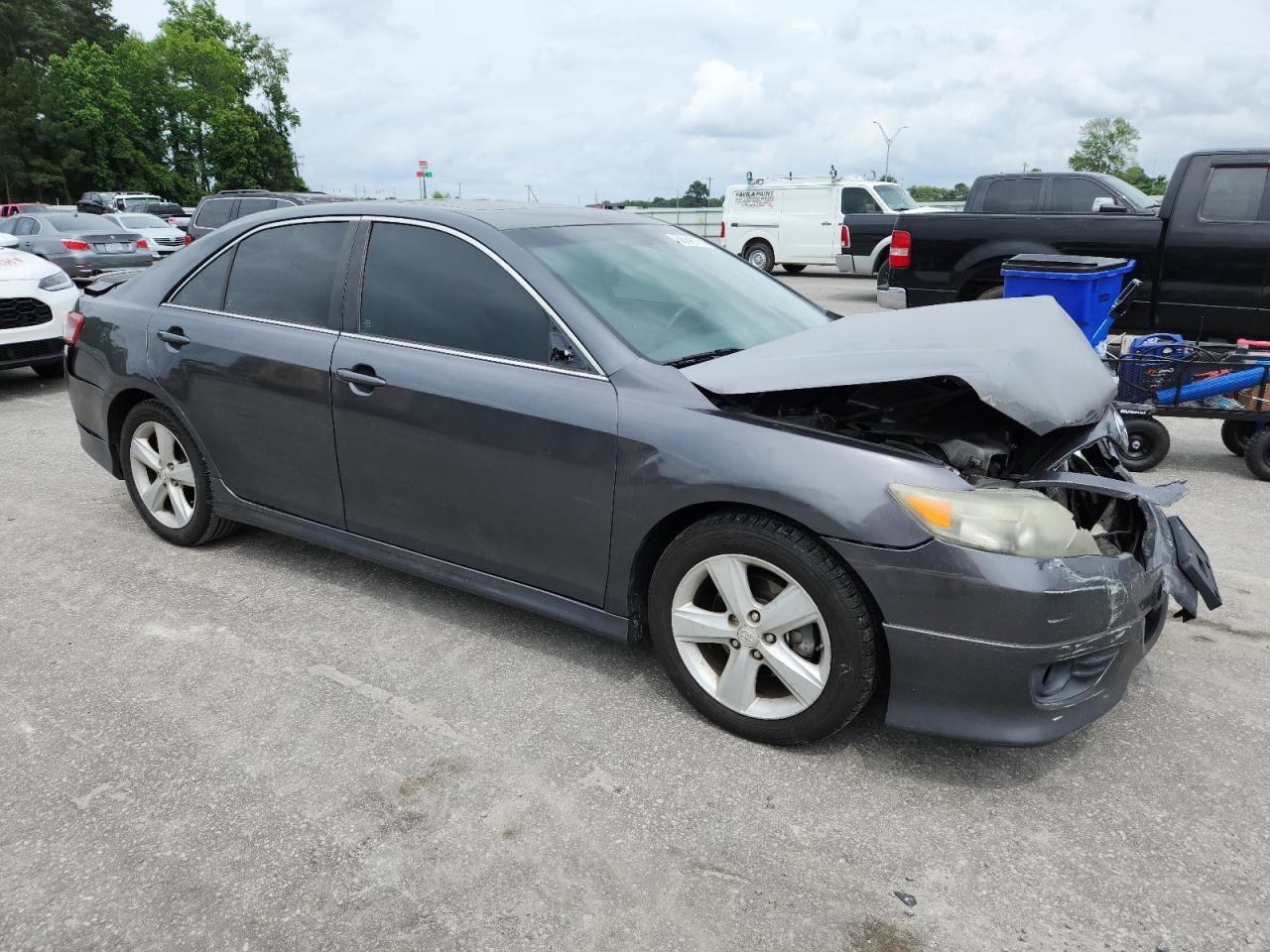 2011 TOYOTA CAMRY