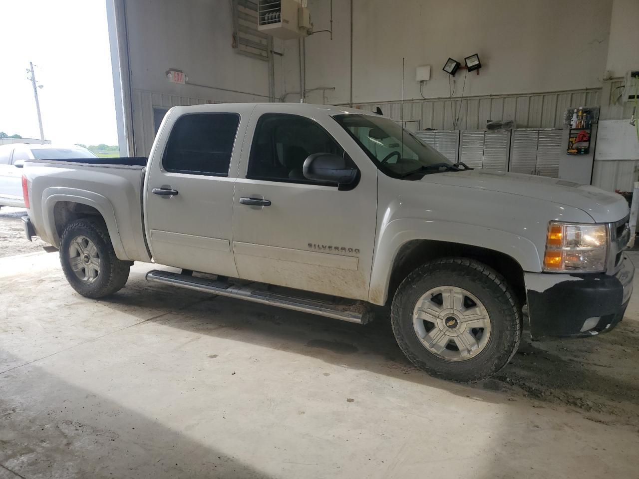 2011 CHEVROLET Silverado