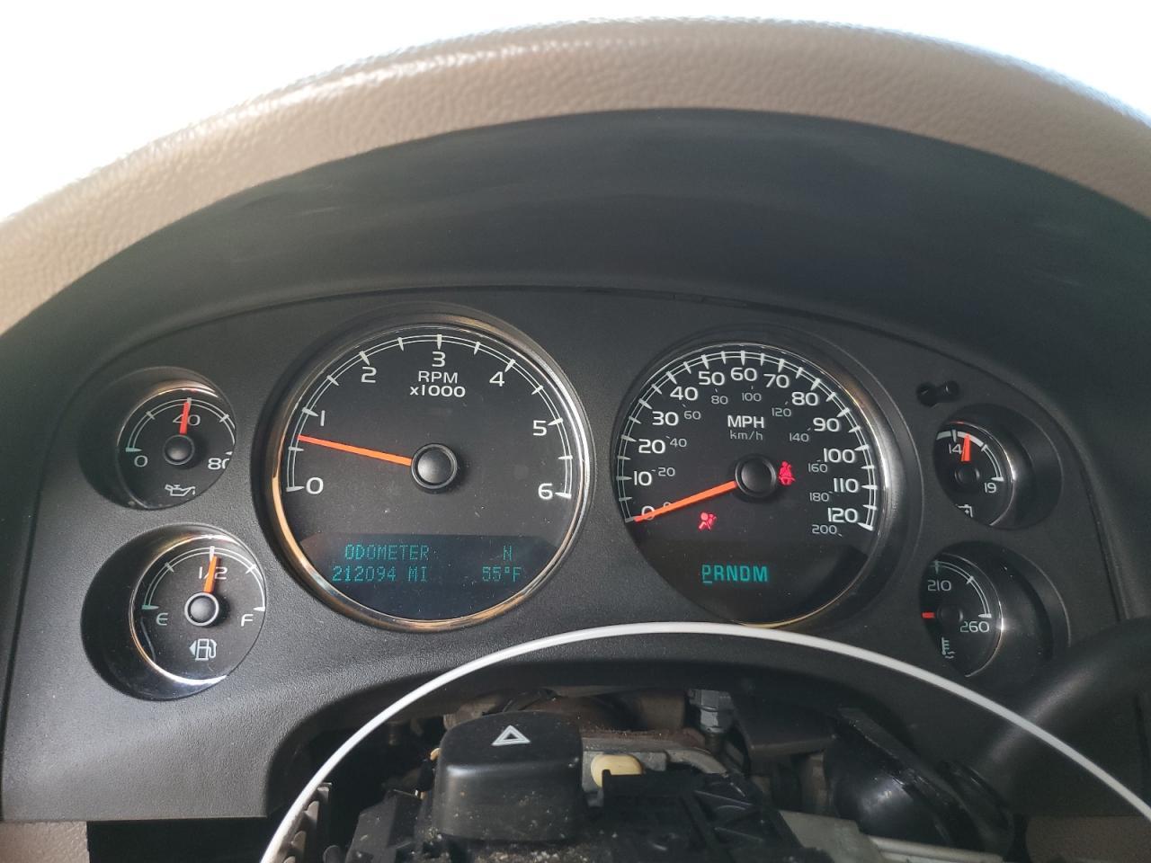 2011 CHEVROLET Tahoe