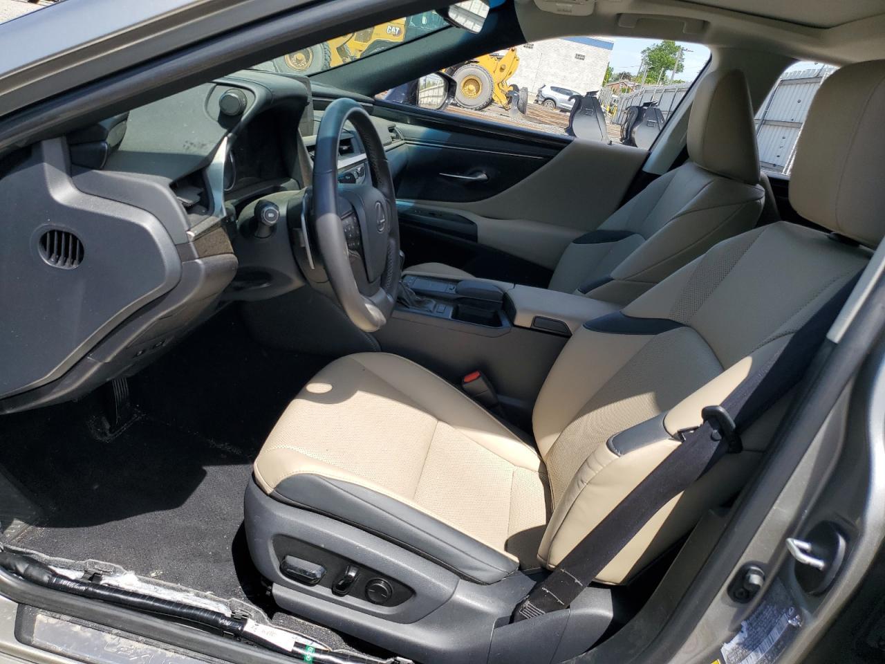 2019 LEXUS ES 350