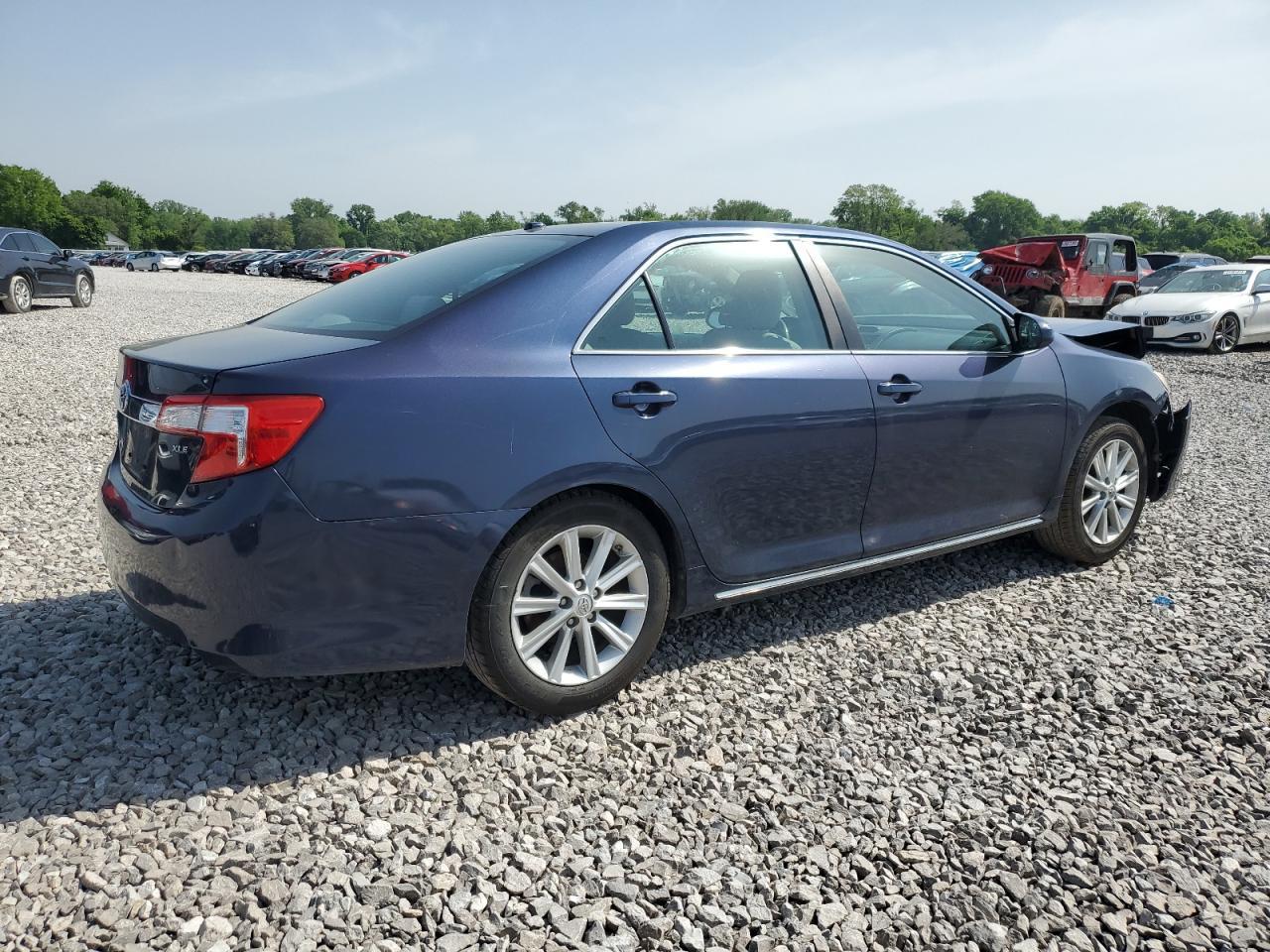 2014 TOYOTA CAMRY