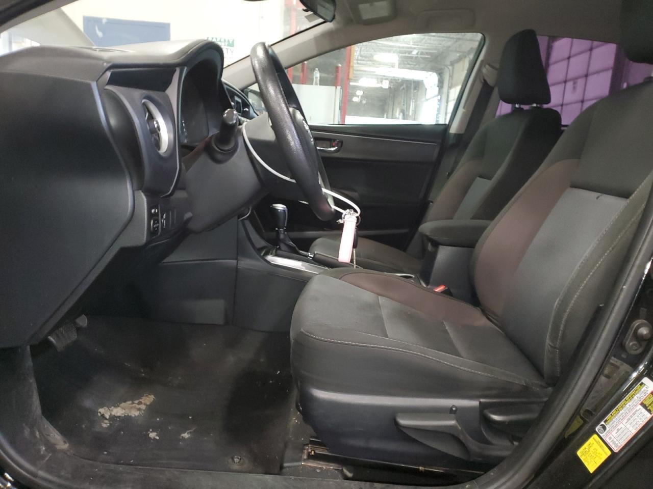 2017 TOYOTA COROLLA