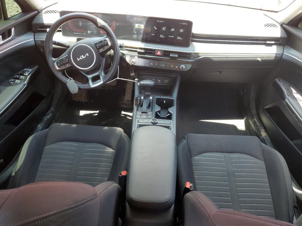 2025 KIA K5