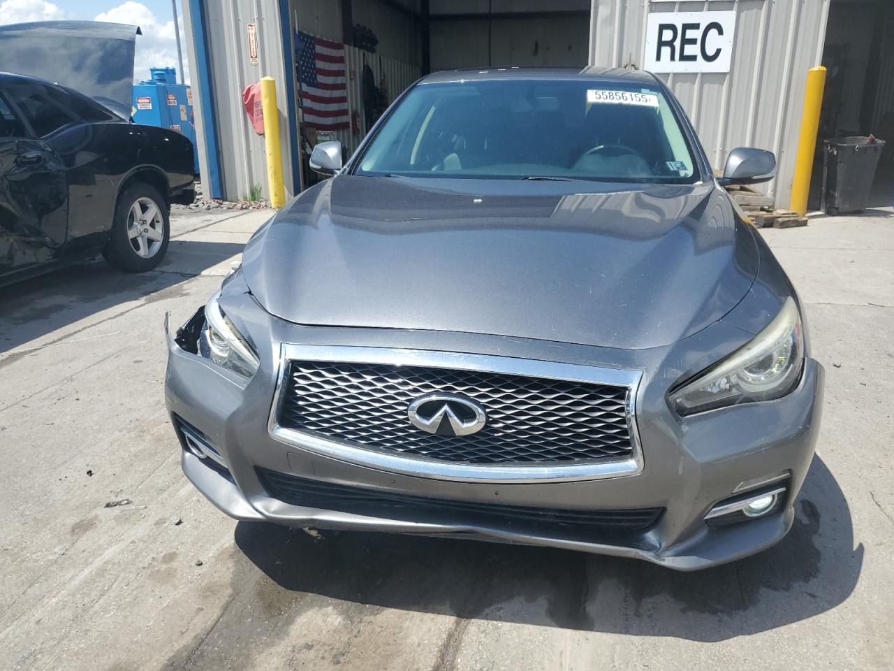 2015 INFINITI Q50