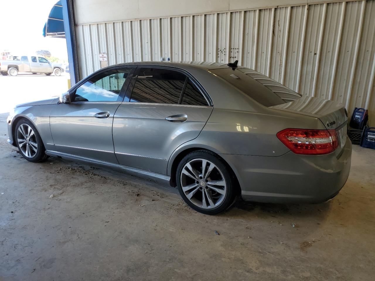 2011 MERCEDES-BENZ E-Class