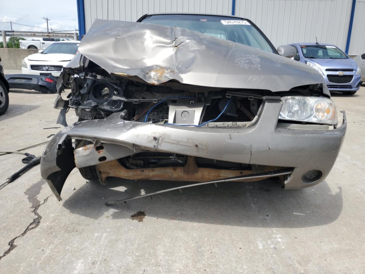 2004 NISSAN SENTRA