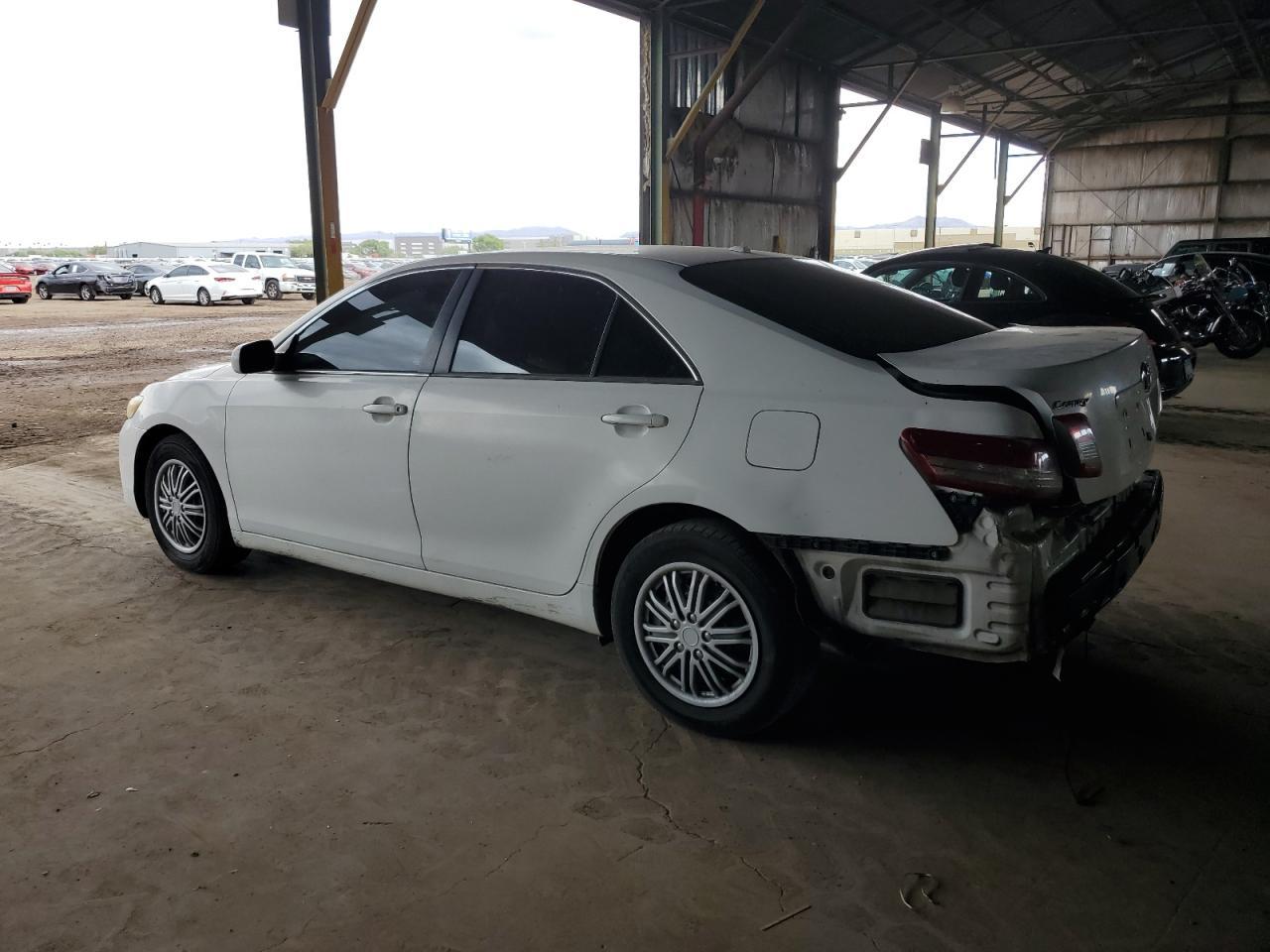 2011 TOYOTA CAMRY