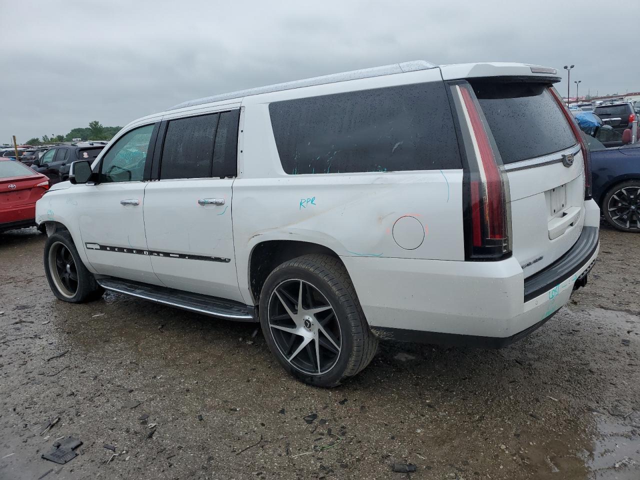 2016 CADILLAC Escalade ESV