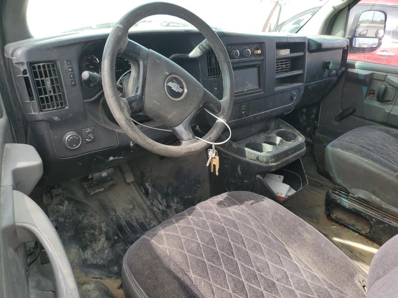 2010 CHEVROLET EXPRESS 2500