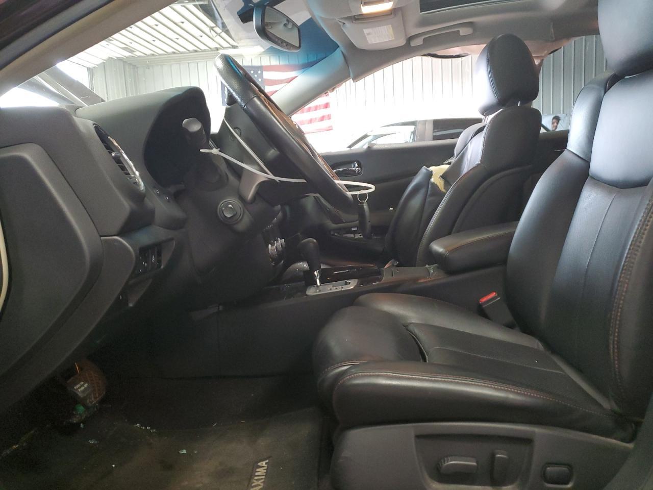 2014 NISSAN Maxima