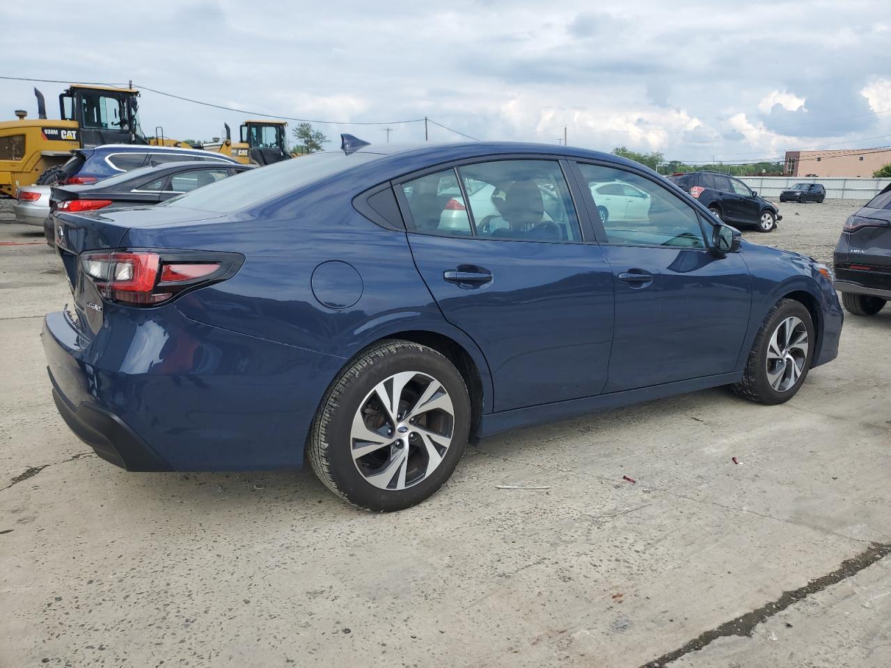 2023 SUBARU Legacy
