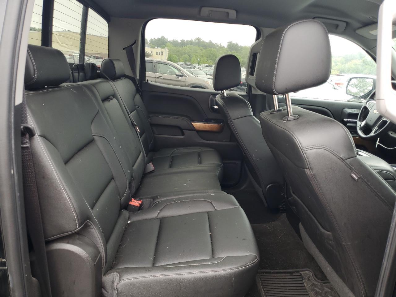 2018 CHEVROLET Silverado