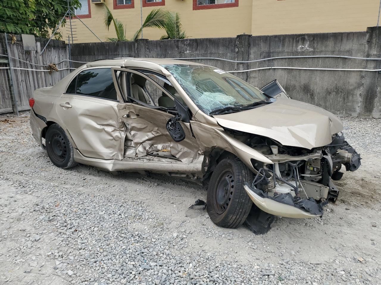 2010 TOYOTA COROLLA