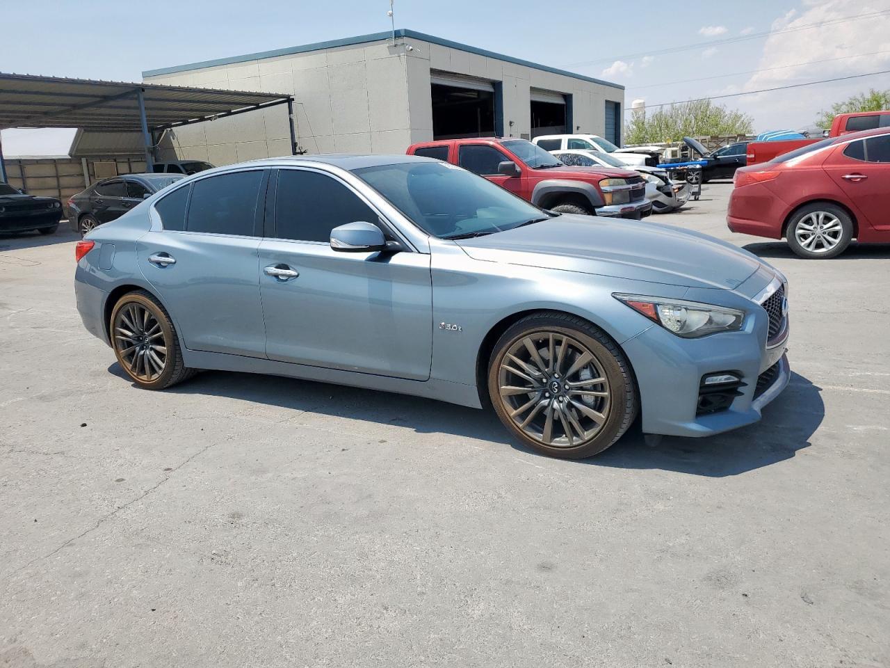 2016 INFINITI Q50
