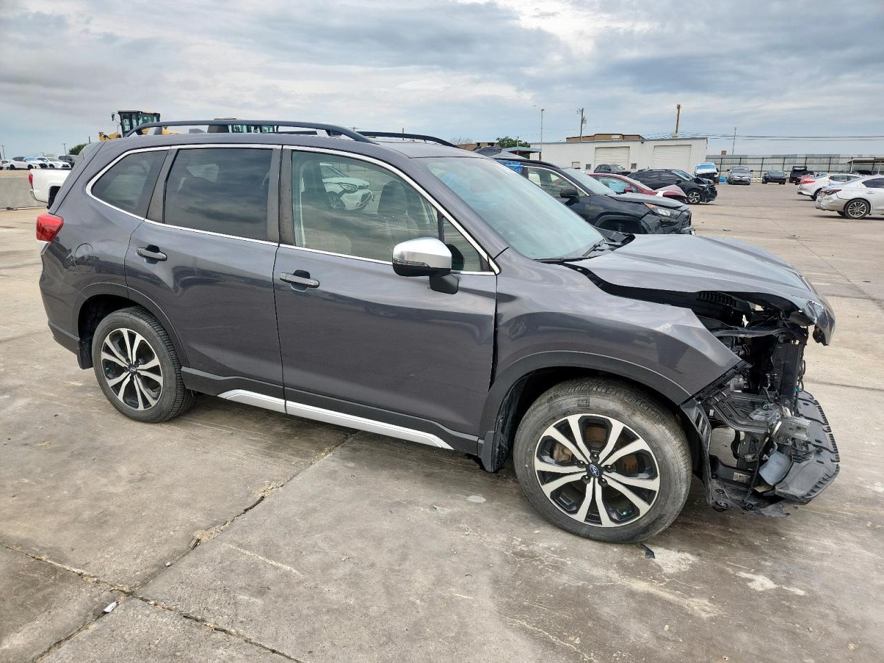 2021 SUBARU FORESTER